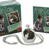 Kit: Harry Potter - Horcrux Locket and Sticker Book