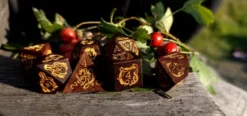 Oknytts Calling - Set of 7 wooden dice